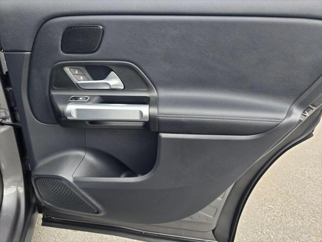 2023 Mercedes-Benz EQB 300 4MATIC