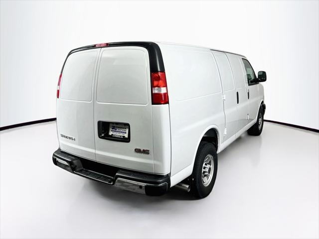 2026 GMC Savana Cargo 3500 Regular Wheelbase, Work Van, RWD