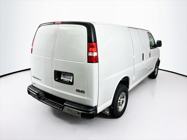 2026 GMC Savana Cargo 3500 Extended Wheelbase, Work Van, RWD
