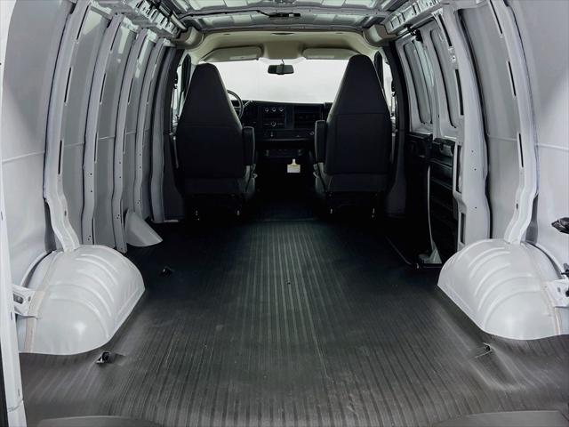 2026 GMC Savana Cargo 3500 Extended Wheelbase, Work Van, RWD