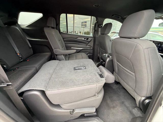 2024 Chevrolet Traverse AWD LT