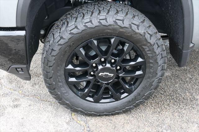 2026 Chevrolet Silverado 2500HD Crew Cab, Standard Bed, LT, 4WD