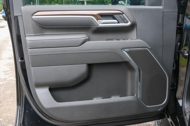 2026 Chevrolet Silverado 2500HD Crew Cab, Standard Bed, LT, 4WD