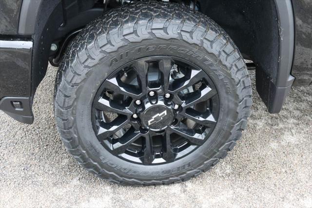 2026 Chevrolet Silverado 2500HD Crew Cab, Standard Bed, LT, 4WD