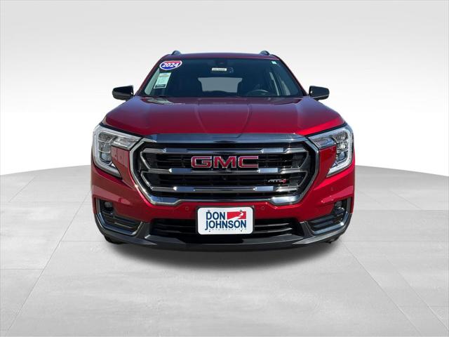 2024 GMC Terrain AWD AT4