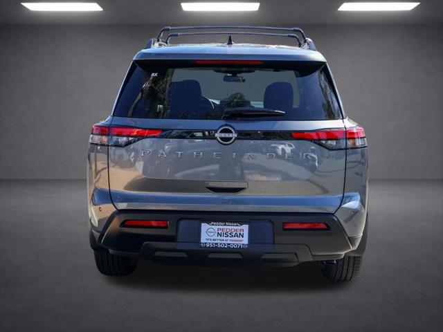 2026 Nissan Pathfinder SV