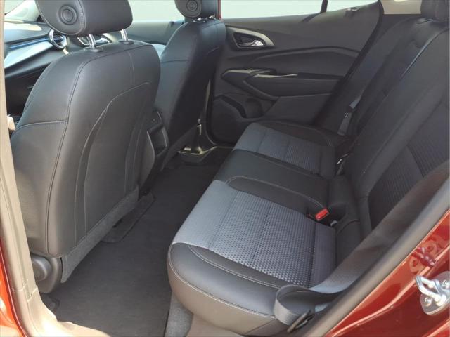 2025 Chevrolet Trax FWD LT