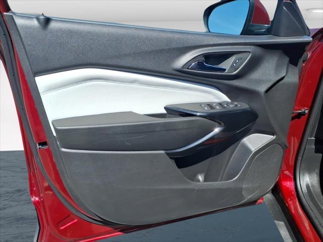 2025 Chevrolet Trax FWD LT