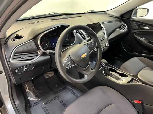 2025 Chevrolet Malibu FWD 1FL