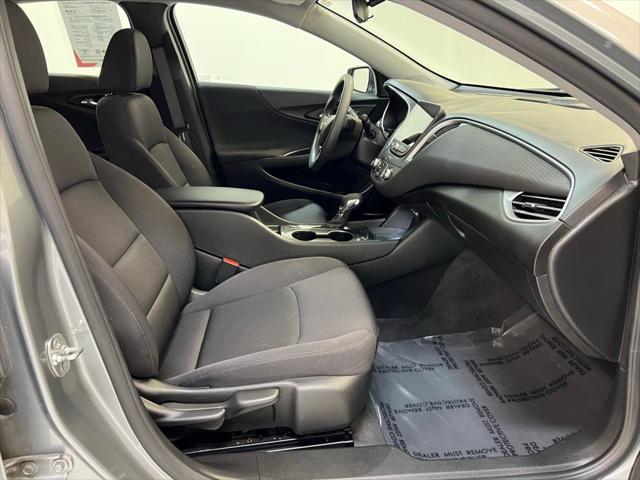 2025 Chevrolet Malibu FWD 1FL