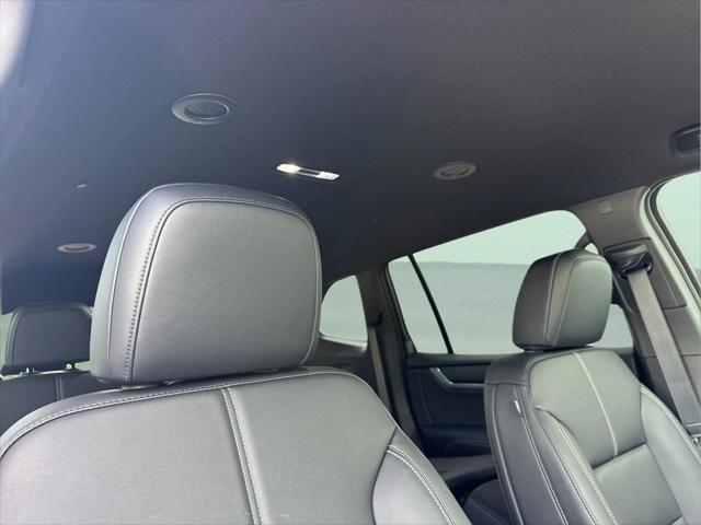 2026 GMC Acadia Elevation FWD