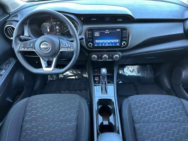 2024 Nissan Kicks SV Xtronic CVT