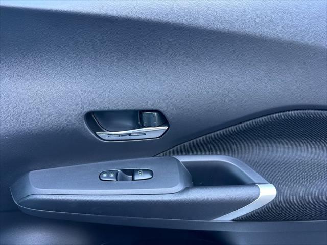 2024 Nissan Kicks SV Xtronic CVT