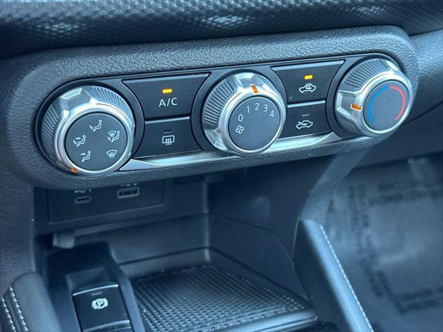 2024 Nissan Kicks SV Xtronic CVT