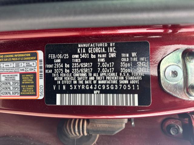 2025 Kia Sorento LX