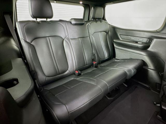 2026 Jeep Grand Wagoneer Limited Altitude 4x4