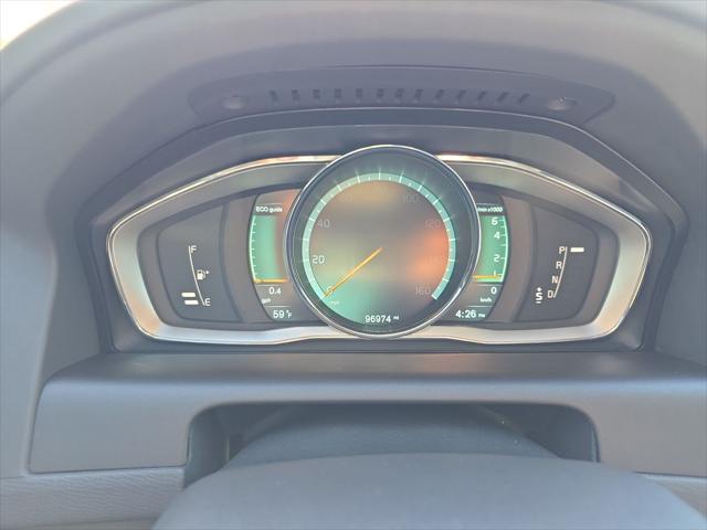 2014 Volvo XC60 3.0L R-Design Premier Plus