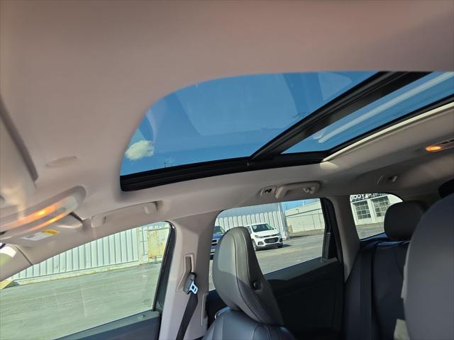 2014 Volvo XC60 3.0L R-Design Premier Plus