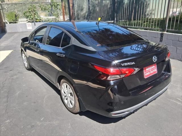 2020 Nissan Versa S Xtronic CVT