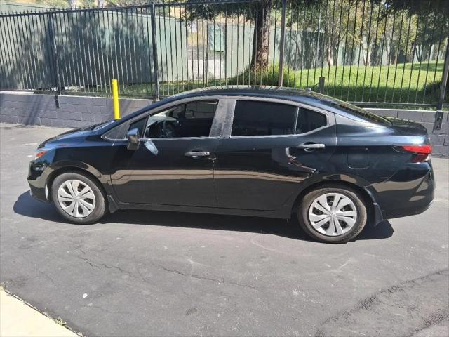 2020 Nissan Versa S Xtronic CVT