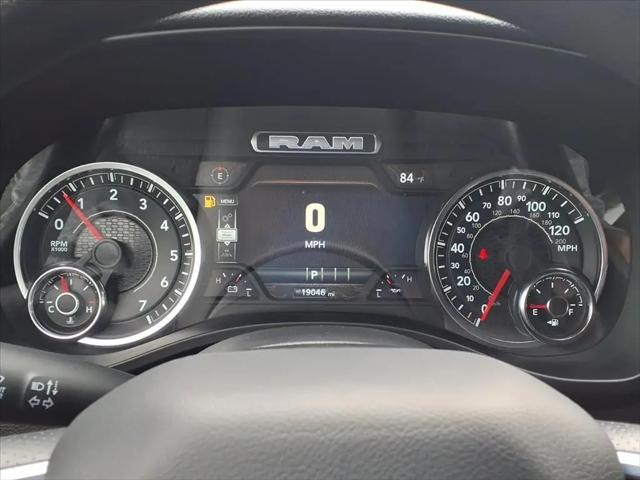 2025 Ram 1500 Warlock Crew Cab 4x4 5'7" Box