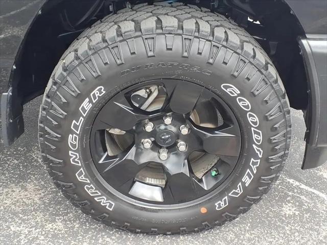 2025 Ram 1500 Warlock Crew Cab 4x4 5'7" Box