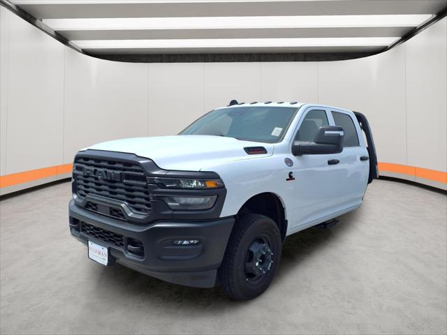 2026 RAM Ram 3500 Chassis Cab RAM 3500 TRADESMAN CREW CAB CHASSIS 4X4 60 CA
