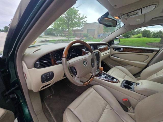 2004 Jaguar XJ Vanden Plas