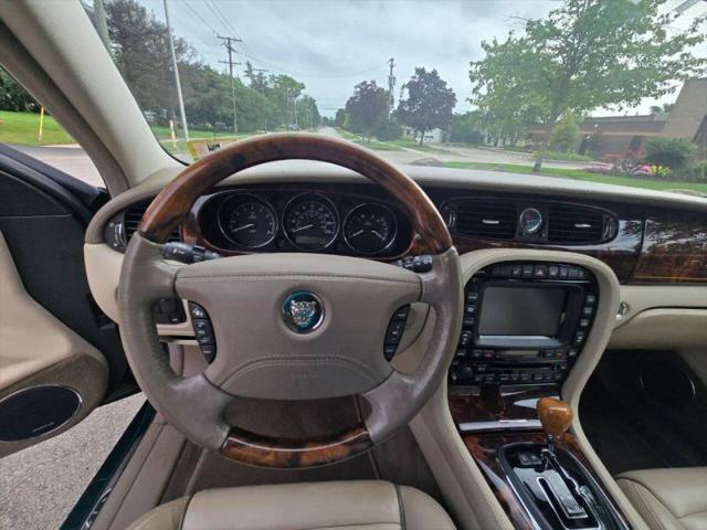 2004 Jaguar XJ Vanden Plas
