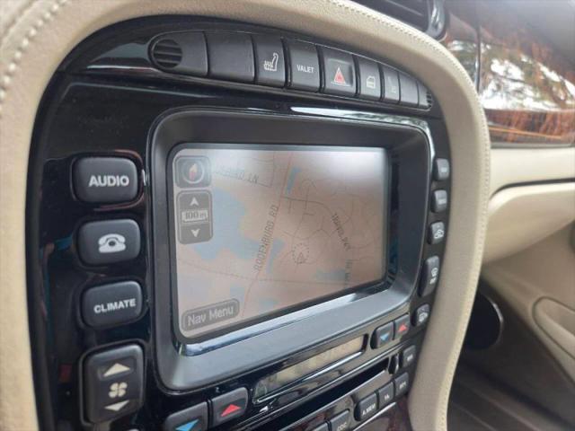 2004 Jaguar XJ Vanden Plas