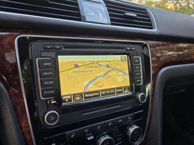 2012 Volkswagen Passat 2.0L TDI SEL Premium