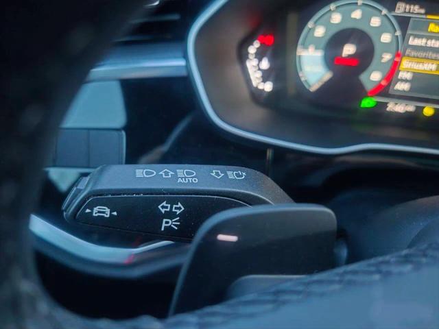 2022 Audi Q3 Premium 45 TFSI S line quattro Tiptronic