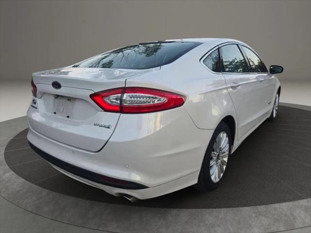 2013 Ford Fusion Hybrid SE