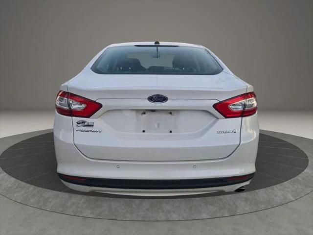 2013 Ford Fusion Hybrid SE