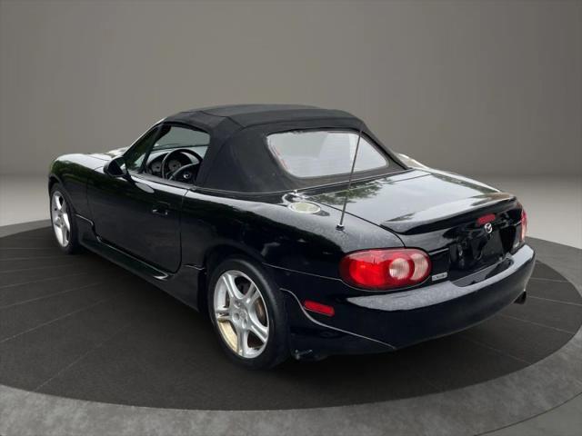 2003 Mazda MX-5 Base