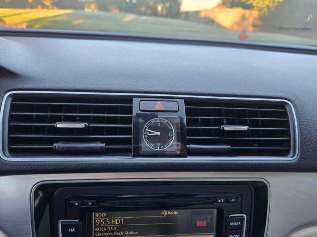2012 Volkswagen Passat 2.0L TDI SE