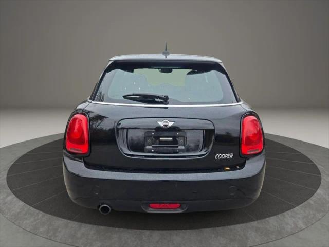 2016 MINI Hardtop Cooper