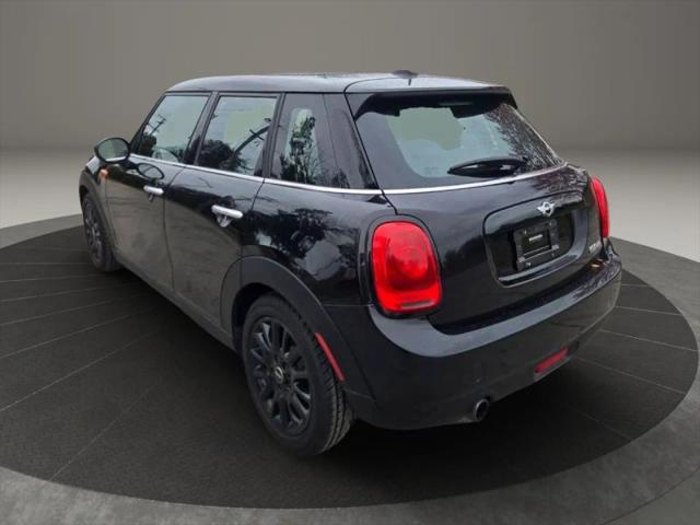 2016 MINI Hardtop Cooper