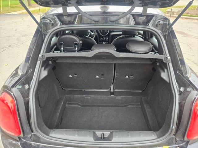 2016 MINI Hardtop Cooper