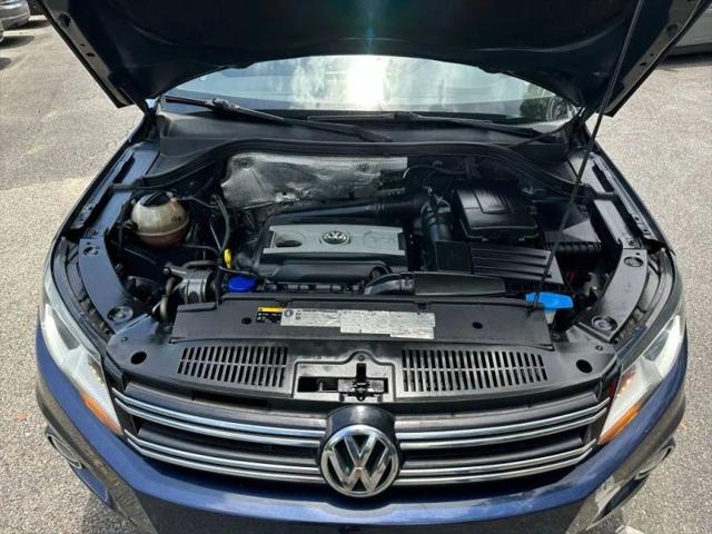 2015 Volkswagen Tiguan SE