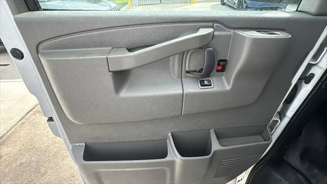 2021 Chevrolet Express Cargo Van RWD 2500 Regular Wheelbase WT