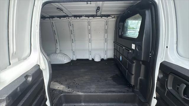 2021 Chevrolet Express Cargo Van RWD 2500 Regular Wheelbase WT