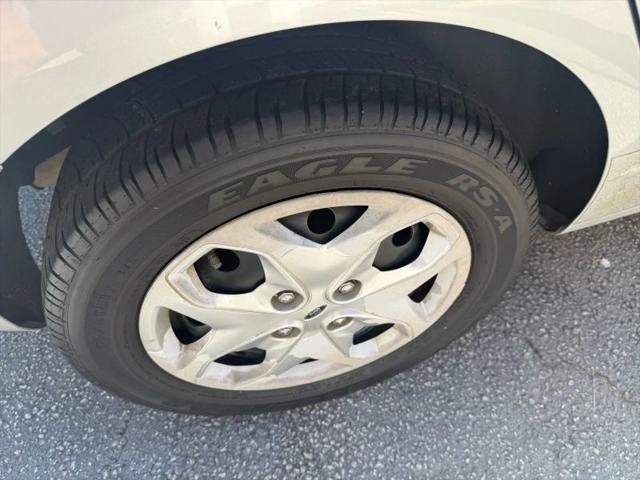 2013 Ford Fiesta SE