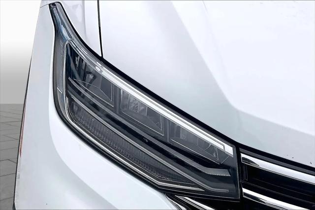 2024 Volkswagen Tiguan 2.0T Wolfsburg Edition