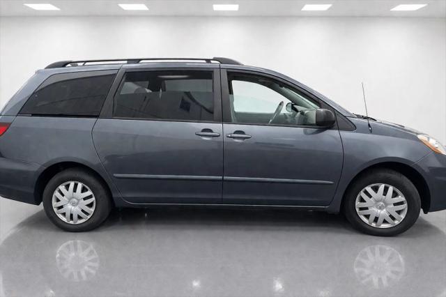 2008 Toyota Sienna LE