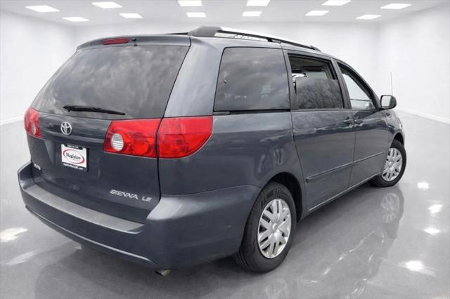 2008 Toyota Sienna LE