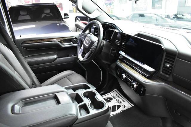 2024 GMC Sierra 1500 4WD Crew Cab Short Box Elevation with 3VL