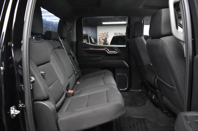 2024 GMC Sierra 1500 4WD Crew Cab Short Box Elevation with 3VL