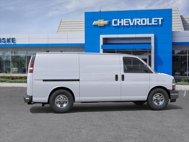 2026 Chevrolet Express Cargo Van 2500 Regular Wheelbase, WT, RWD