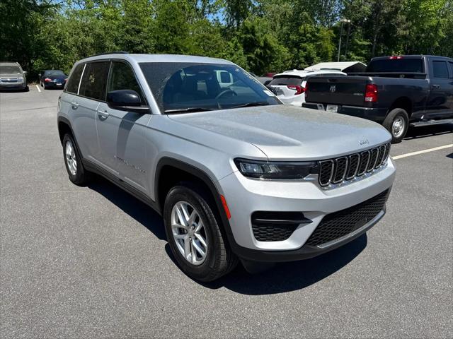 2025 Jeep Grand Cherokee Laredo X 4x2